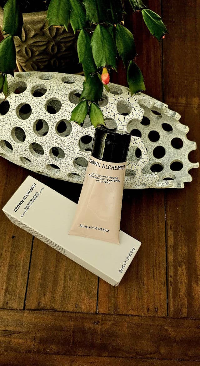 Grown Alchemist Anti-Pollution Primer review photo by Plumie