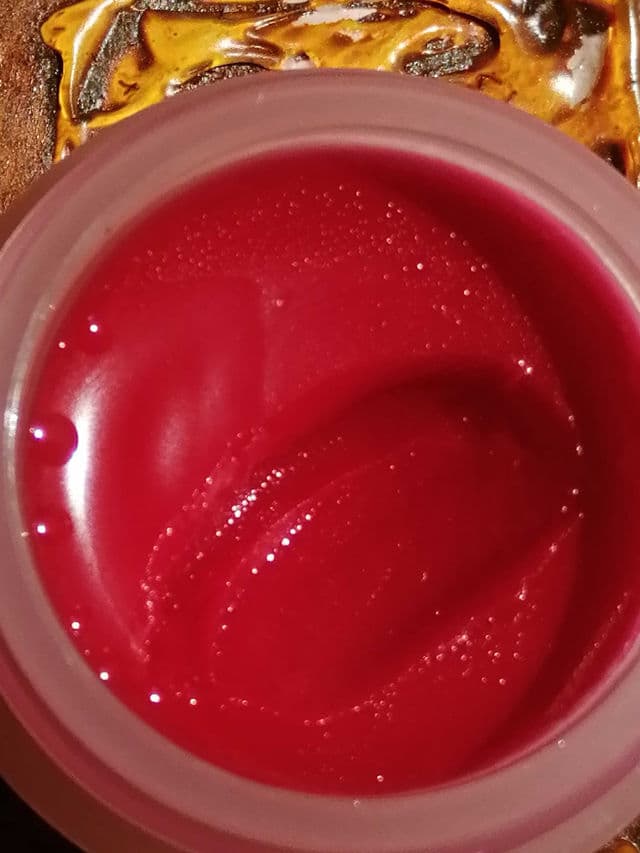 Plum Candy Melts Vegan Lip Balm - Red Velvet Love review photo by callistataylor