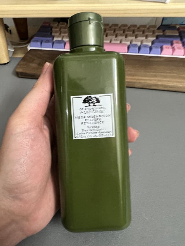Origins Dr. Andrew Weil for Origins Mega-Mushroom Relief & Resilience Soothing Treatment Lotion review photo by JenLo