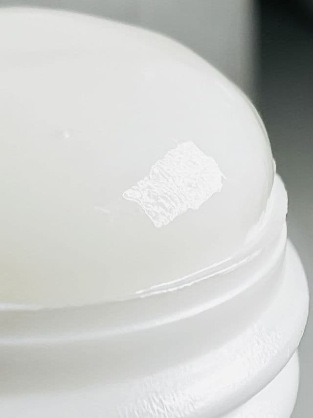 Stratia Velvet Cleansing Milk review photo by Binci