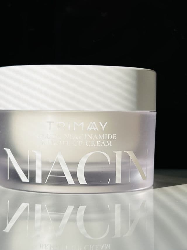 Trimay Gluta Niacinamide Bright Up Cream review photo by Binci