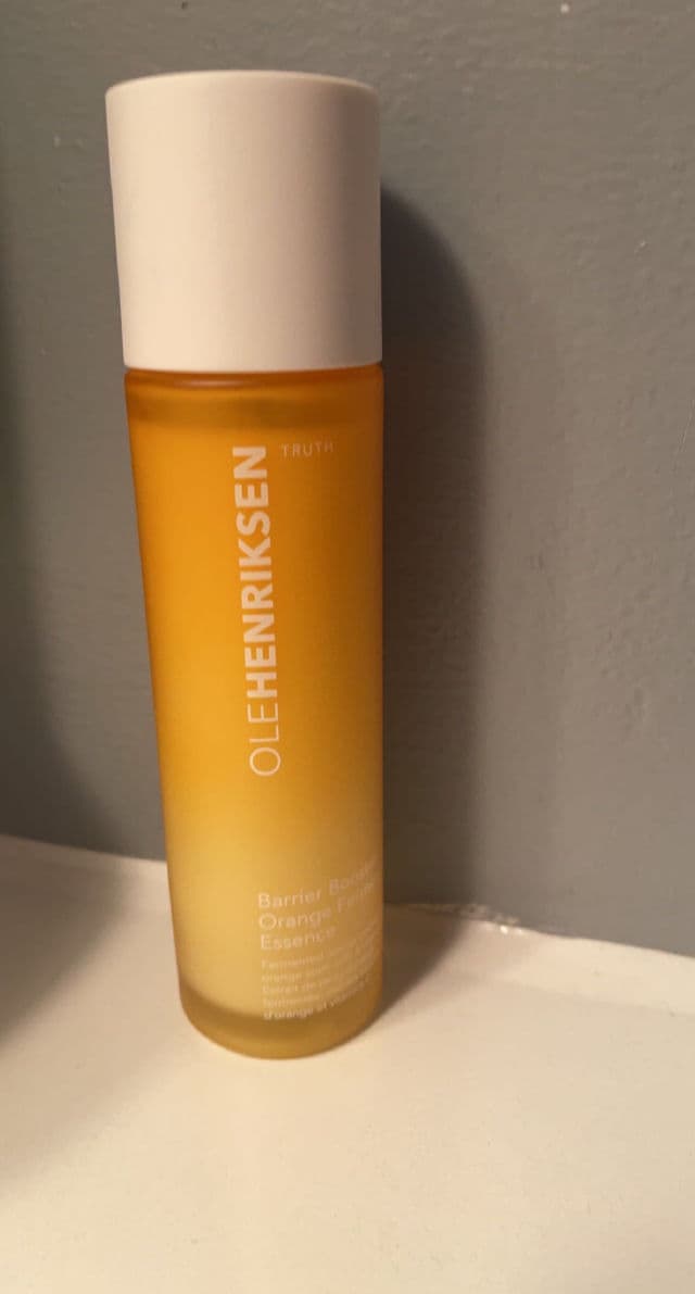 Ole Henriksen Barrier Booster Orange Ferment Vitamin C Essence review photo by juliemar