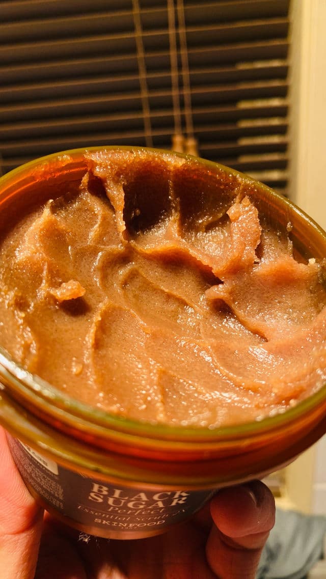 SKINFOOD Black Sugar Perfect Essential Scrub 2X review photo by juliandeabs