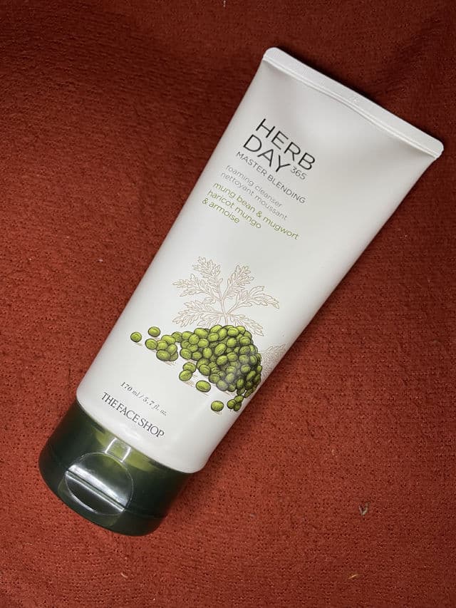 THE FACE SHOP Herb Day 365 Cleansing Foam Mung Beans review photo by shuchitrivedi