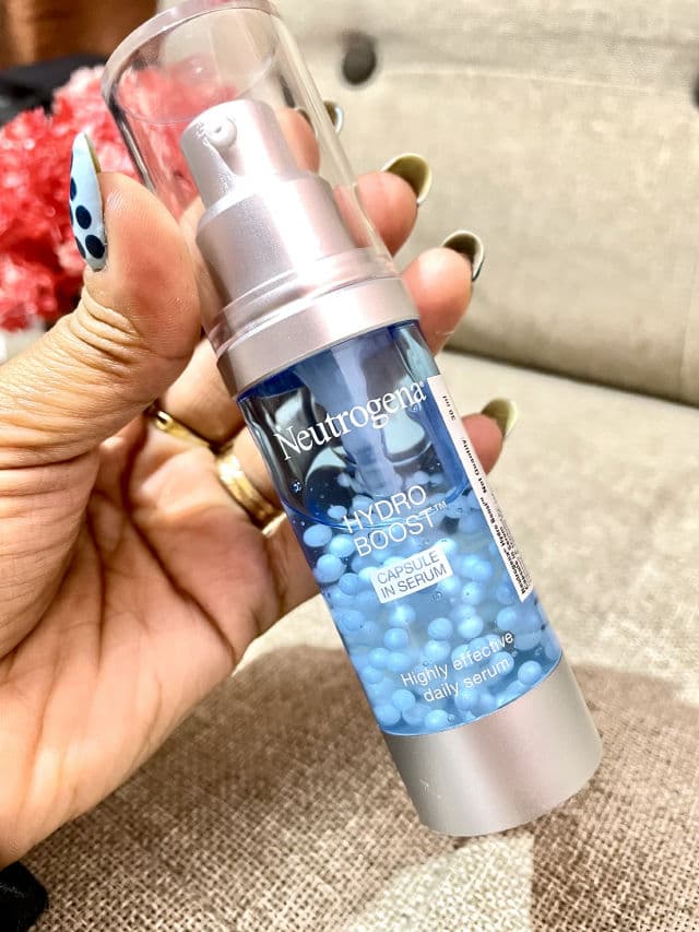 Neutrogena Hydro Boost™ Capsule in Serum review photo by shuchitrivedi