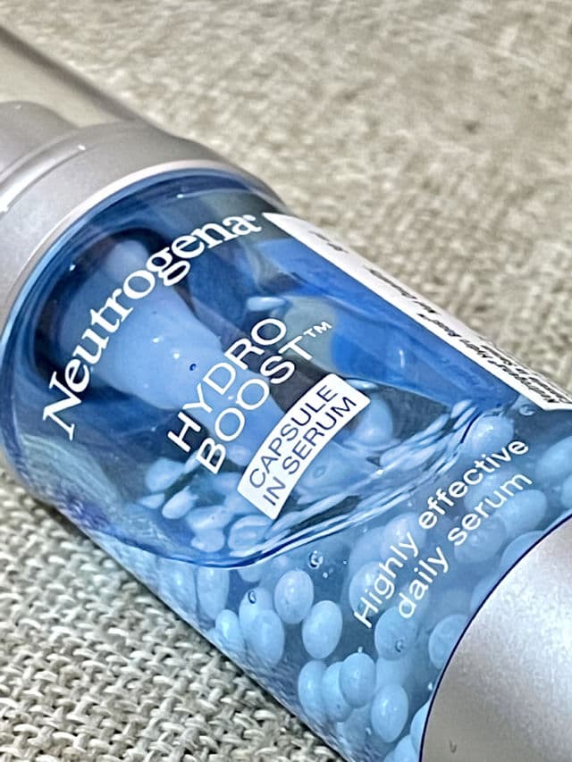 Neutrogena Hydro Boost™ Capsule in Serum review photo by shuchitrivedi