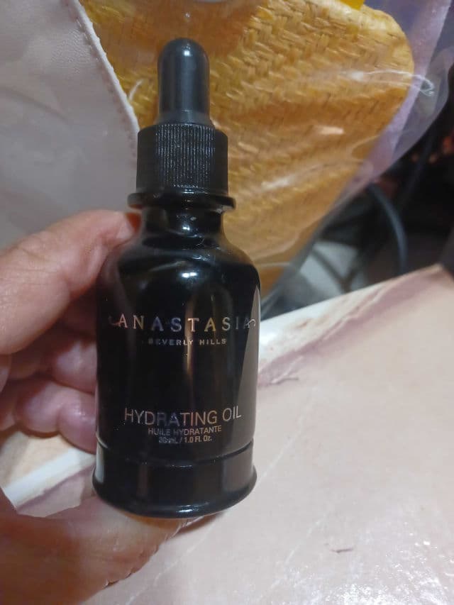 Hydrating Oil product review