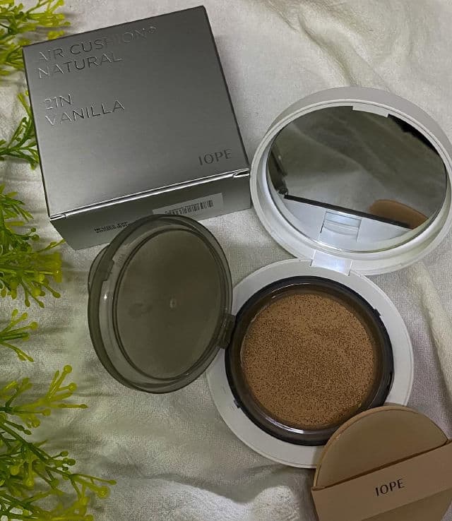 IOPE Air Cushion Natural  review photo by AnisaZulaika