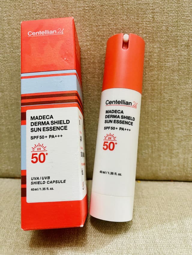 Centellian24 Madeca Derma Shield Sun Essence 40ml SPF50+ PA+++ review photo by plac3boacne