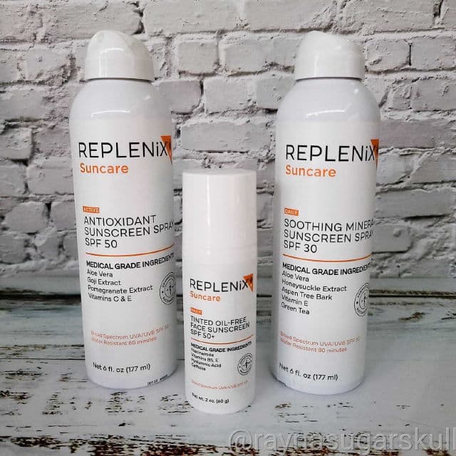 Replenix Antioxidant Soothing Sunscreen Spray SPF 50+ review photo by RaynaSugarSkull