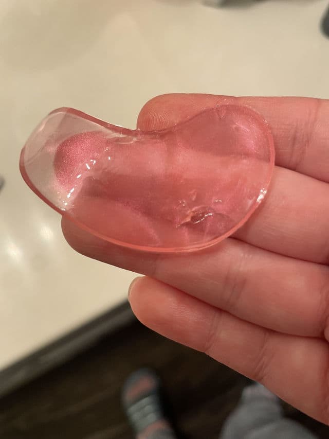 SkinChemists Rose Illuminating Glow Instant Hydrogel Eye Pads review photo by marievoltaire