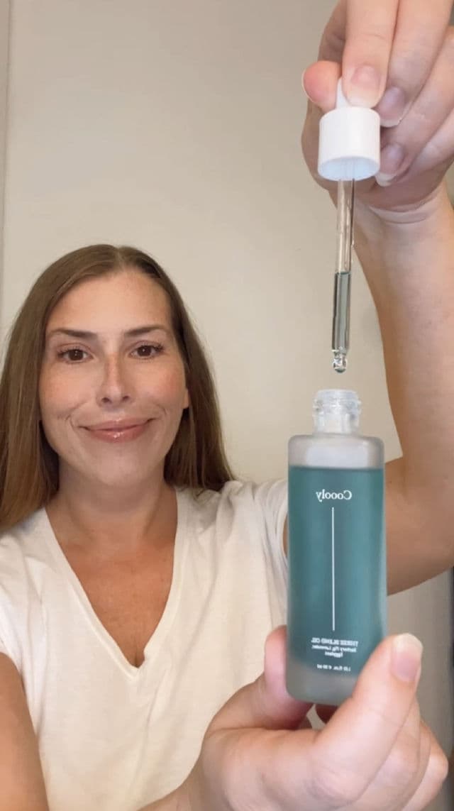 isfrom Three Blend Oil - Coooly review photo by JenJen305