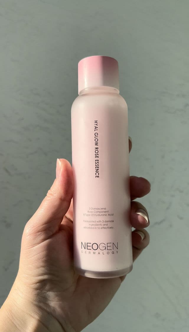 NEOGEN Dermalogy Hyal Glow Rose Essence  review photo by JenJen305