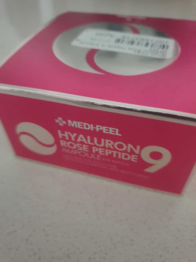 medi-peel Hyaluron Rose Peptide 9 Ampoule Eye Patch review photo by Kylesd7