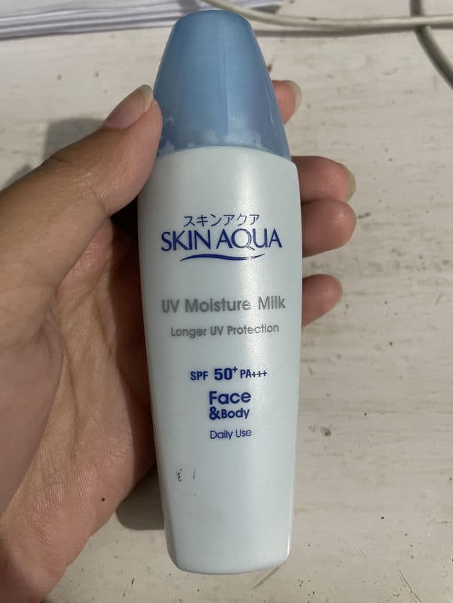 SKIN AQUA UV Moisture Milk SPF 50+ PA+++ review photo by bylodlia