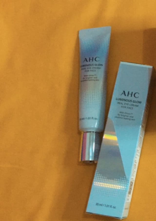 AHC Luminous Glow Real Eye Cream For Face review photo by Csinurat