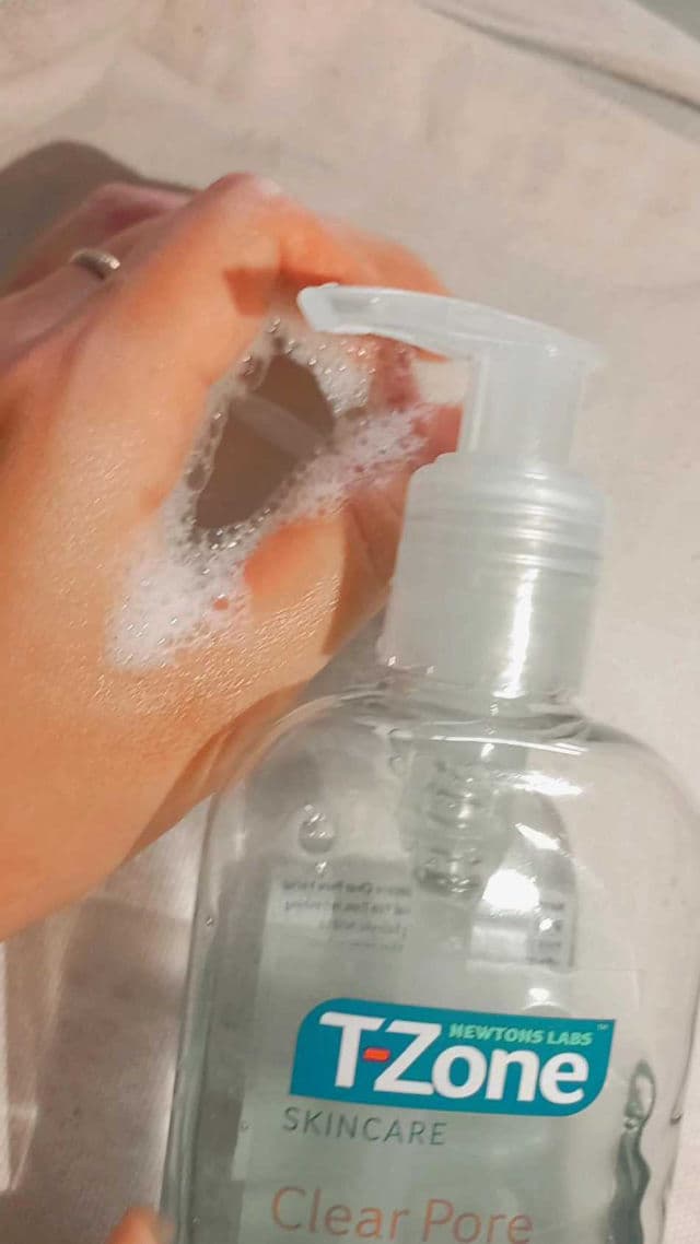 T-ZONE Clear Pore Facial Wash review photo by Hanhquyen2211