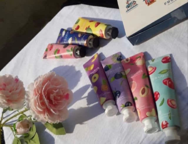 Frudia My Orchard Peach Hand Cream review photo by Mjmitrinh