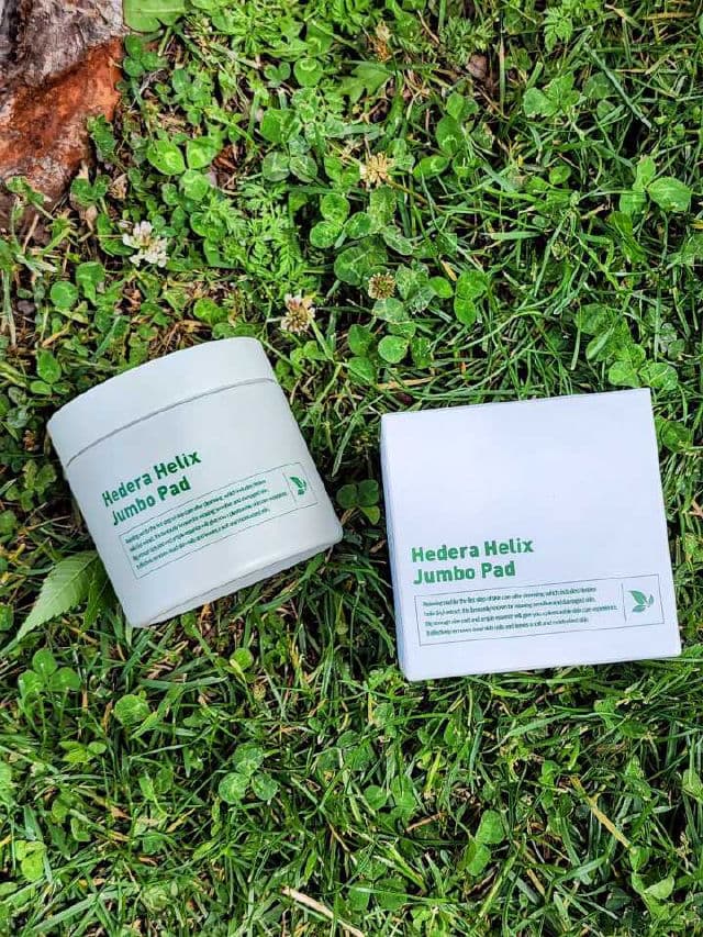 Milk Touch Hedera Helix Jumbo Pad review photo by Researching4Beauty