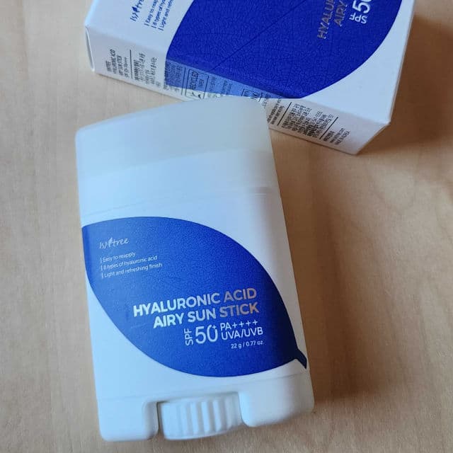 Hyaluronic Acid Airy Sun Stick SPF 50 PA++++ product review