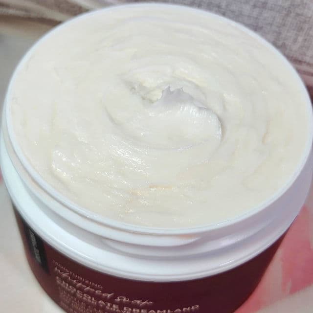 Rustic Maka Chocolate Dreamland Moisturizing Whipped Soap review photo by Researching4Beauty