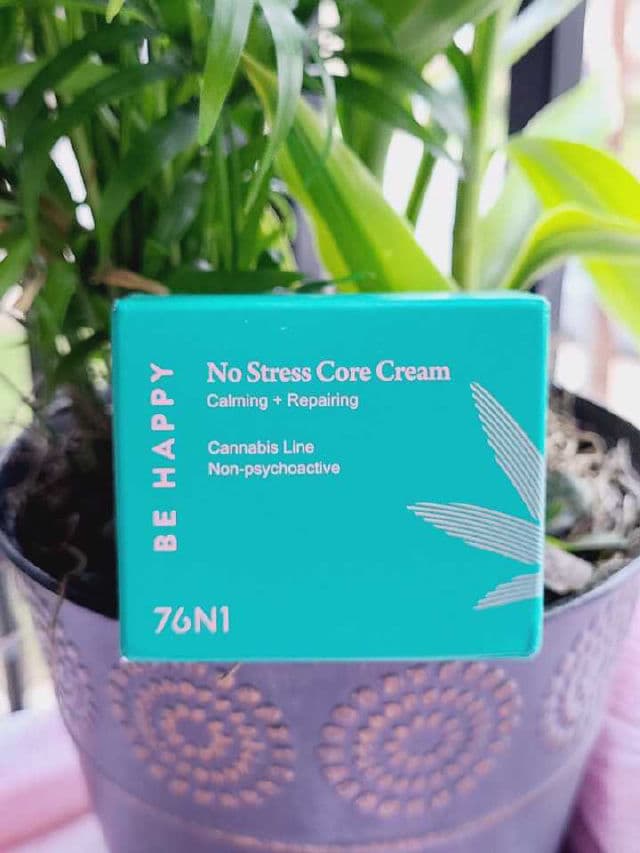 76N1 Be Happy No Stress Core Cream review photo by Researching4Beauty