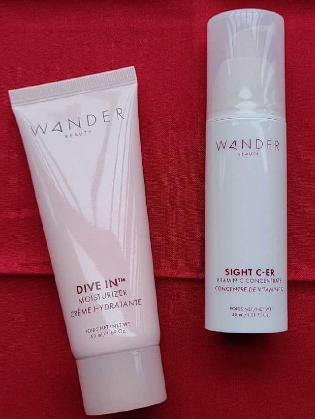 Wander Beauty Dive In Moisturizer  review photo by Researching4Beauty