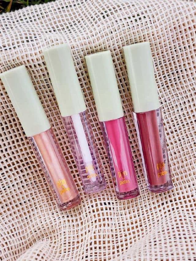 Pixi Beauty LipLift Max review photo by Researching4Beauty