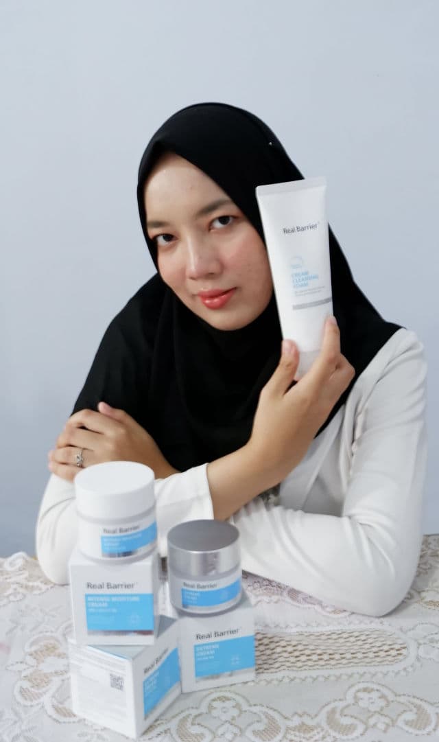Real Barrier Cream Cleansing Foam review photo by Siitha