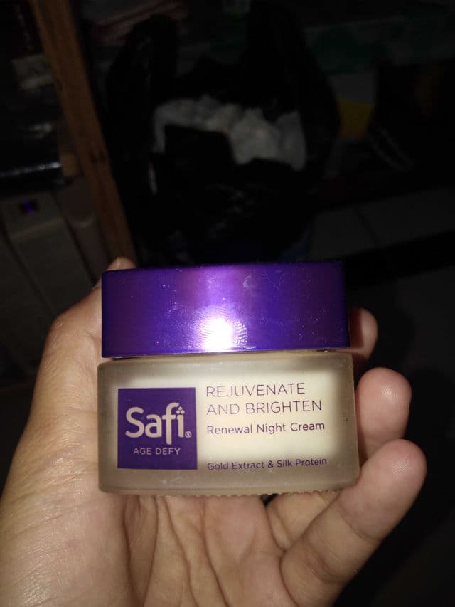 Safi Age Defy Rejuvenate and Brighten Renewal Night Cream review photo by VareynaVtsf