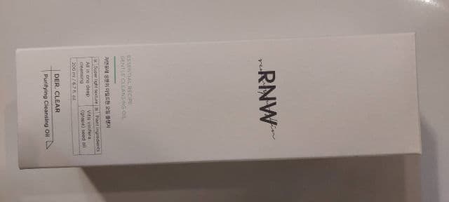 RNW DER. CLEAR Purifying Cleansing Oil review photo by Ikkikorea