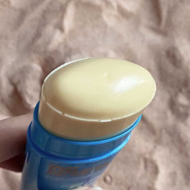 SCINIC Enjoy Super Active Airy Sun Stick 15g review photo by TanyaKbeauty