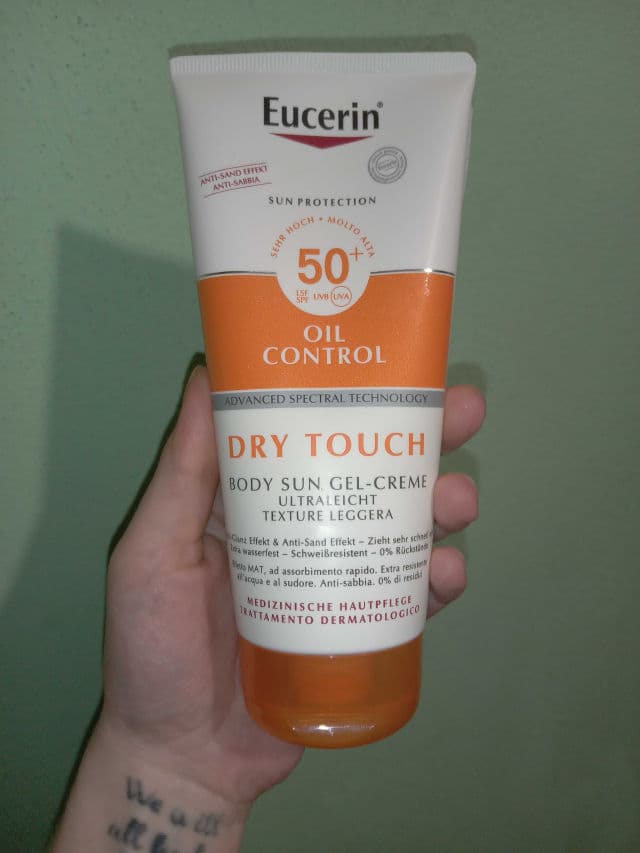 Eucerin Oil Control Sun Gel-Cream Dry Touch SPF 50+ review photo by Orsy