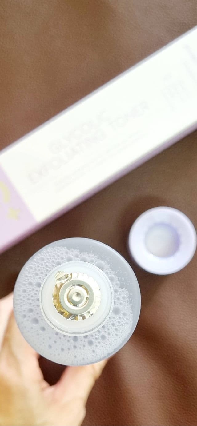 OOTD BEAUTY Glycolic Exfoliating Toner P.M review photo by ChoonKhee