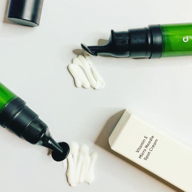 COMMONLABS Vitamin E Micro Needle Spot Cream review photo by MiriChavez