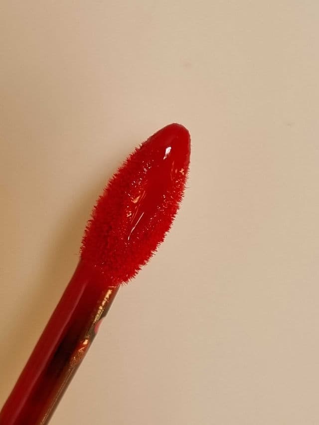 Maybelline Super Stay Matte Ink Liquid Lipstick review photo by glowandsunshine