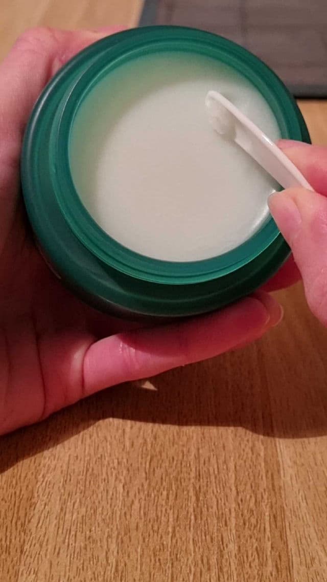 Farmstay Cica Farm Calming Cleansing Balm review photo by glowandsunshine