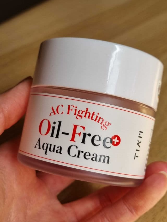 TIAM AC Fighting Oil-Free Aqua Cream review photo by glowandsunshine