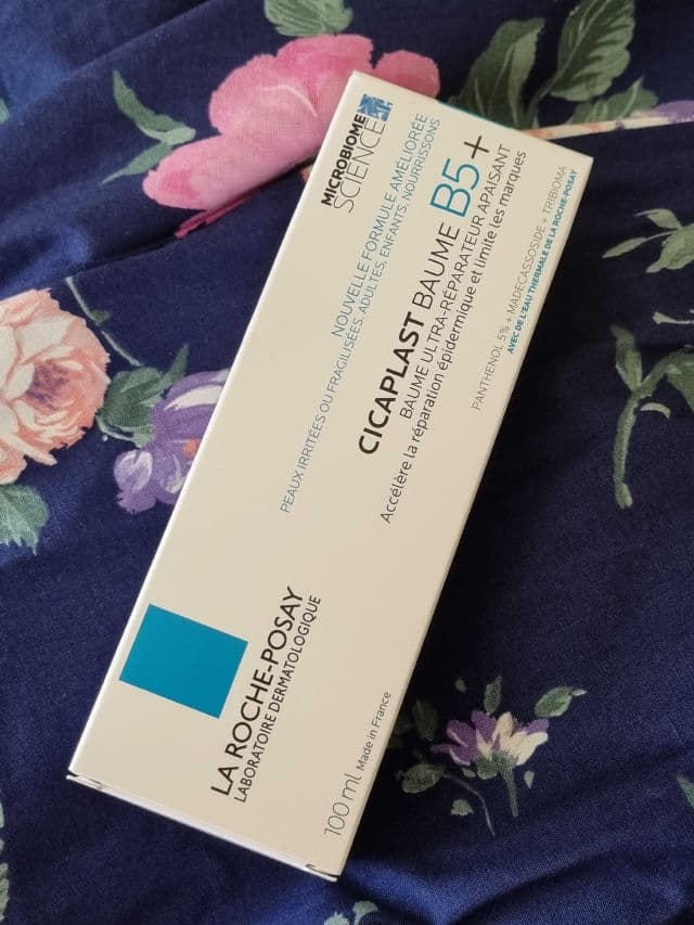 La Roche-Posay Cicaplast Baume B5+ review photo by glowandsunshine