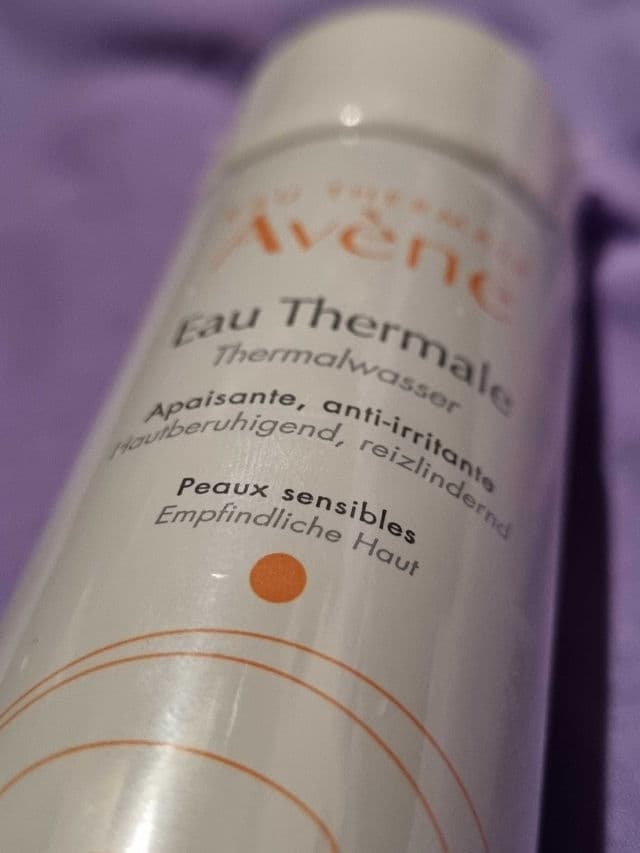 Avene Thermal Spring Water review photo by glowandsunshine