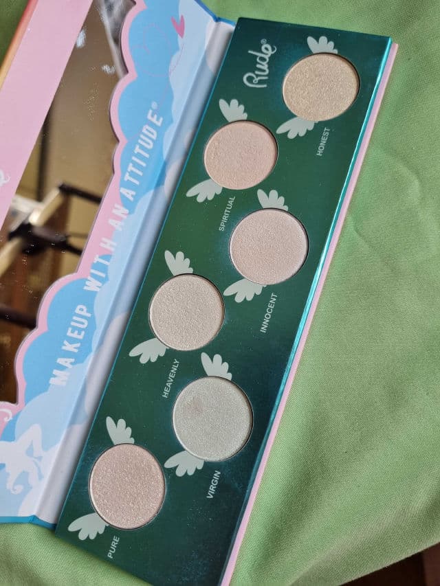 Rude Cosmetics Angelic Glow Highlighter Palette review photo by glowandsunshine