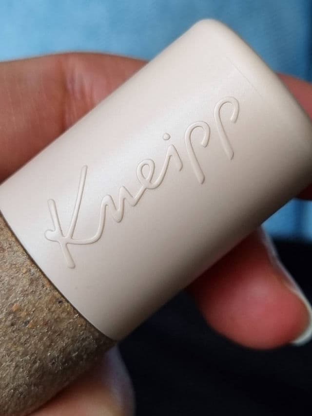Kneipp Sensitive Care Lip Balm review photo by glowandsunshine
