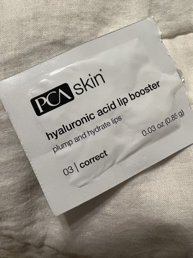 PCA Skin Hyaluronic Acid Lip Booster review photo by tnfriendrenee
