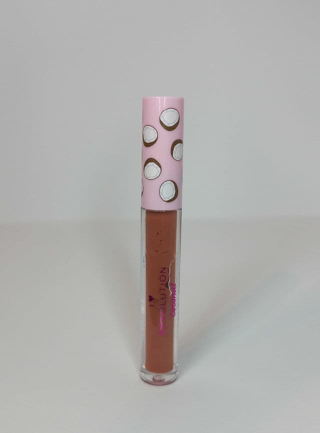 Revolution Beauty I Heart Revolution Tasty Coconut Lip Gloss review photo by Hinarushi