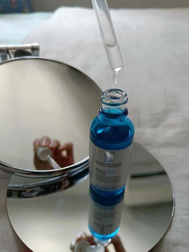 La Roche-Posay Hyalu B5 Pure Hyaluronic Acid Serum with Vitamin B5 for Sensitive Skin review photo by Jenxel