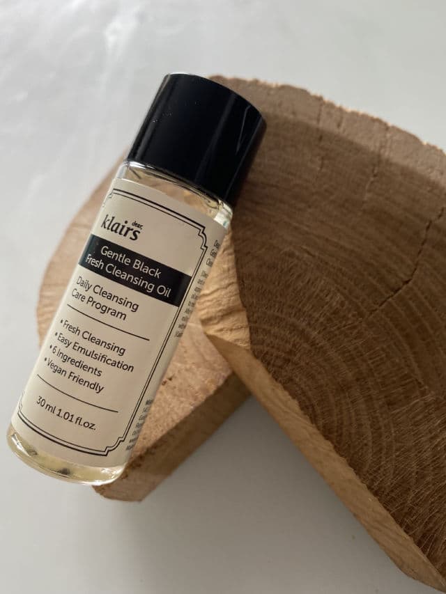 Dear, Klairs Gentle Black Fresh Cleansing Oil review photo by tata93