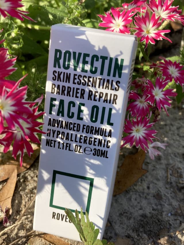 Rovectin Skin Essentials Barrier Repair Face Oil review photo by jaxgma2020