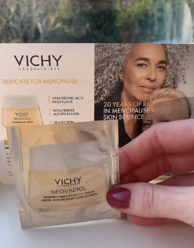 Vichy Laboratories Neovadiol Compensating Complex Day Care Cream review photo by BellaBooBeauty