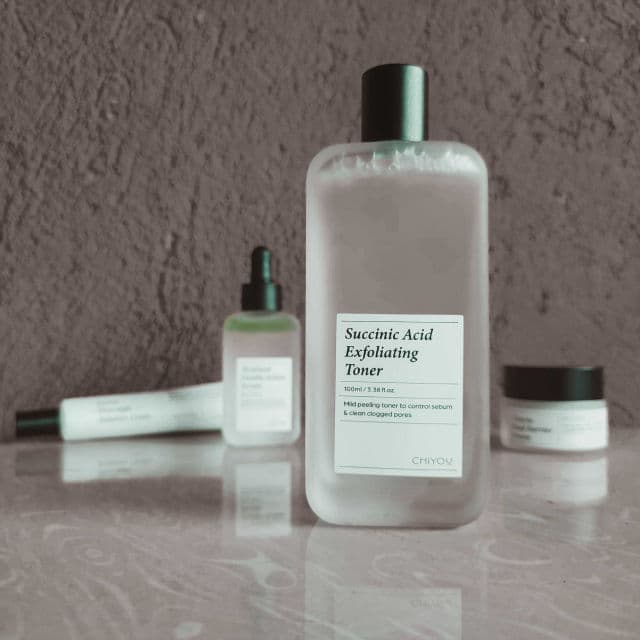 CHIYOU Succinic Acid Exfoliating Toner review photo by gabeesphere