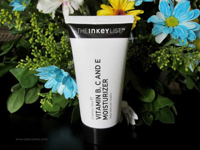 The Inkey List Vitamin B, C & E Moisturiser review photo by Sakuranko